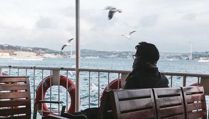 中方反制奏效了！荷兰约见中方高层，请求解决断供危机