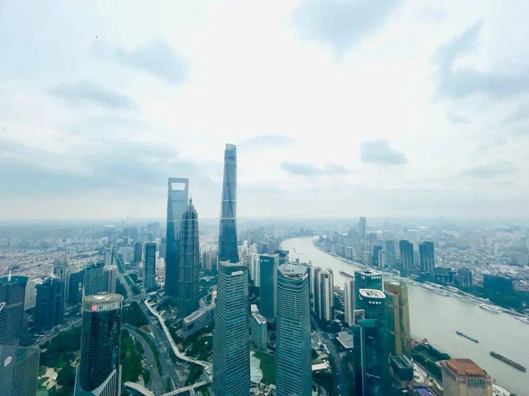 可转债市场持续低迷，这些资金越跌越买？