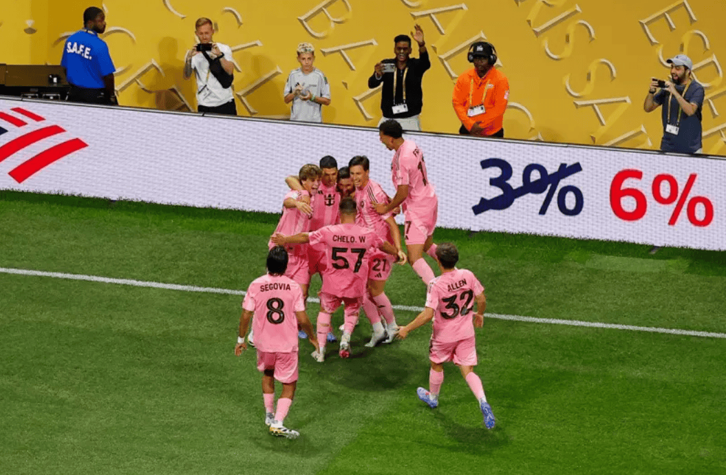 世俱杯-梅西任意球破门 迈阿密国际2-1逆转波尔图首胜