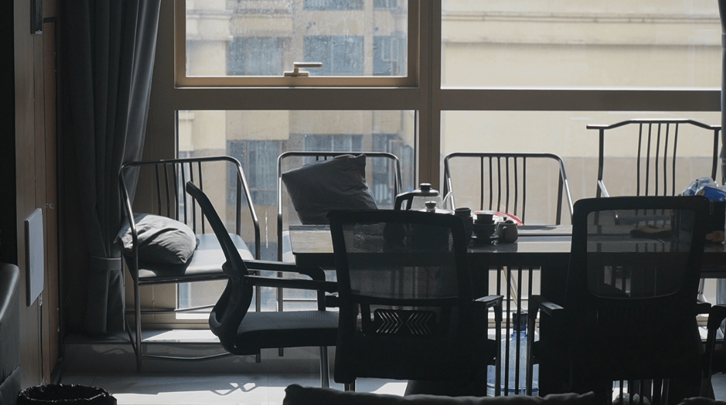 确认过眼神,两天就闪婚!不到一年被离婚,寻妻小伙:为了结婚我家花了30万