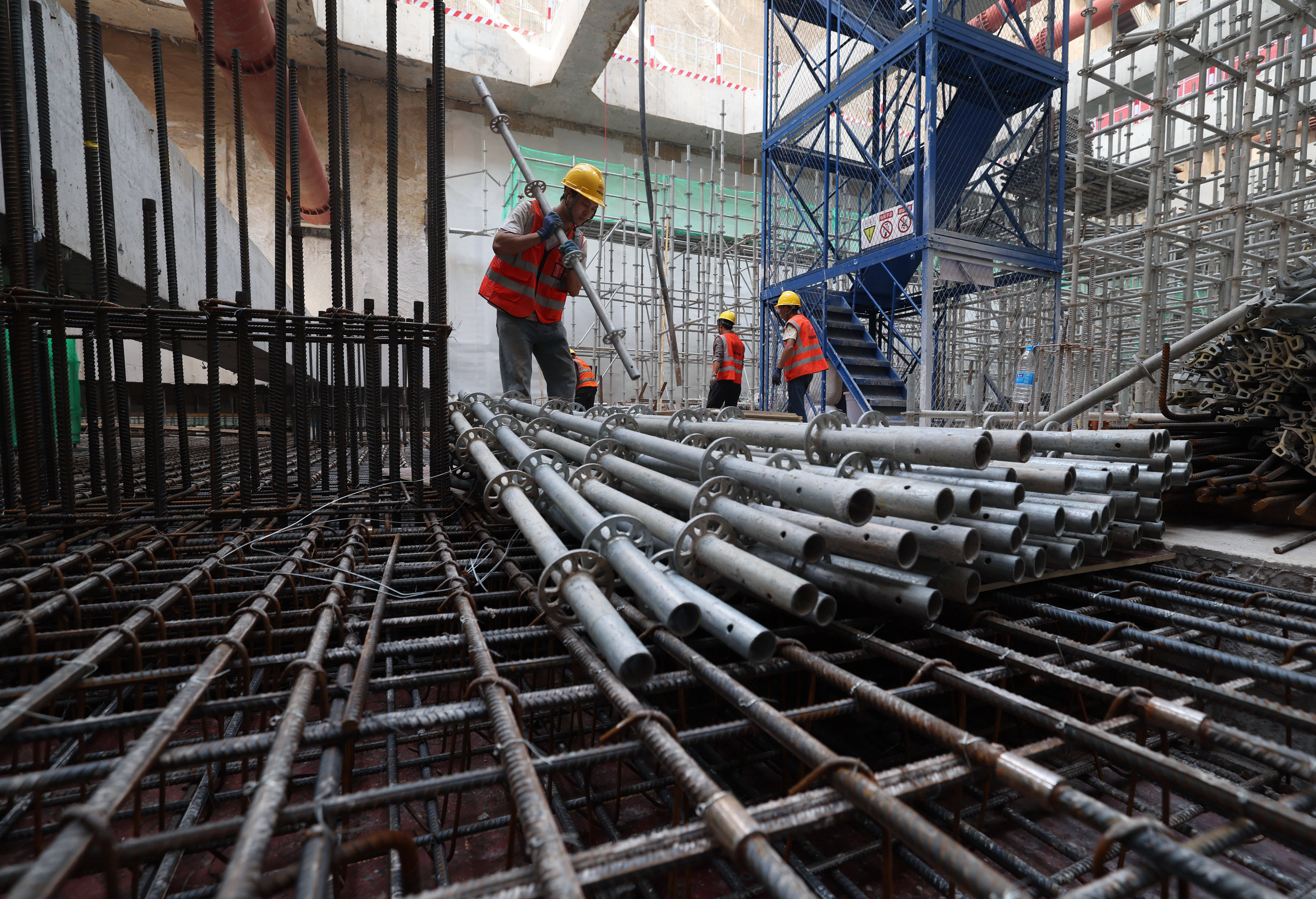 河北石家庄：地铁建设跑出“加速度” 市民出行递增“幸福感”