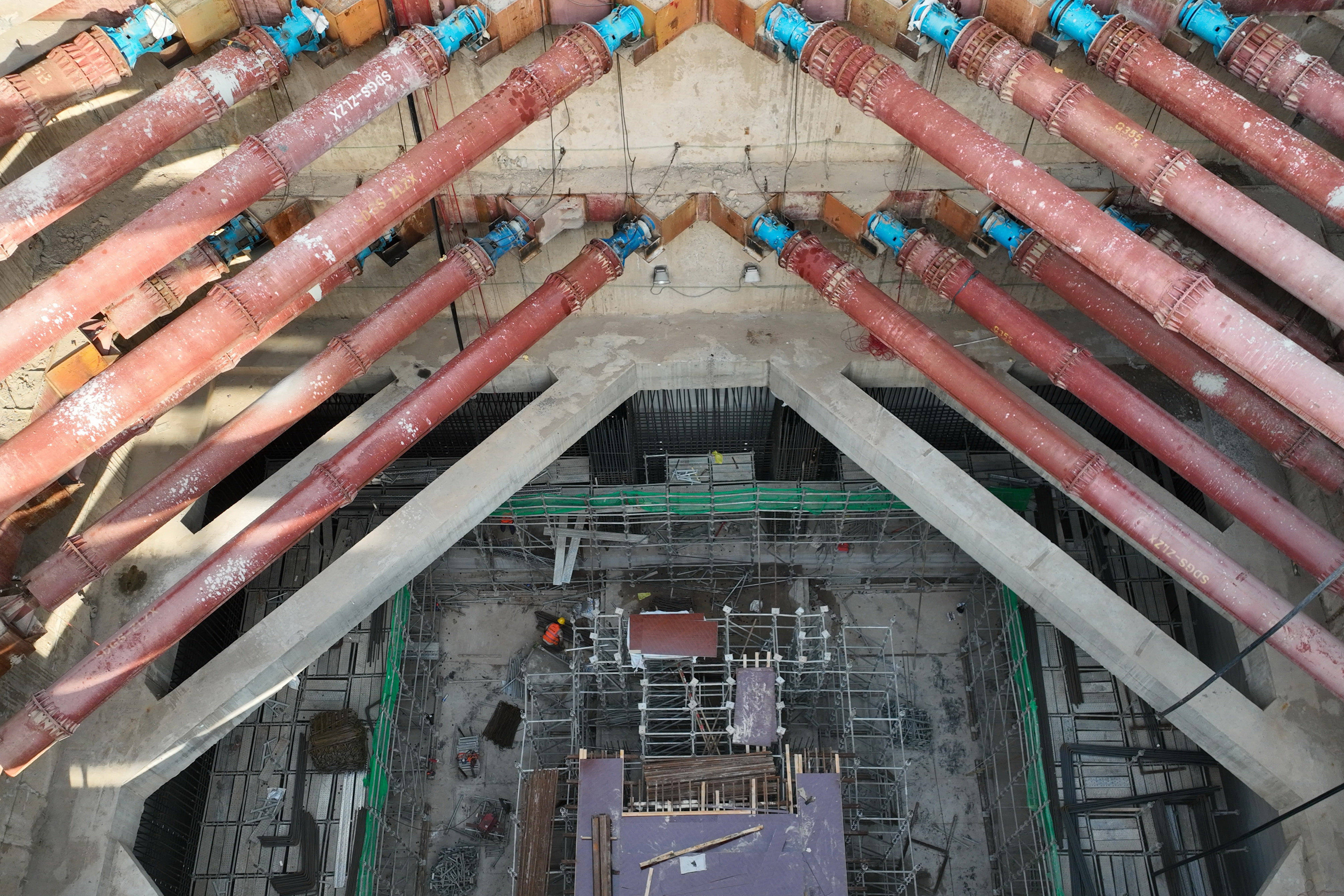 河北石家庄：地铁建设跑出“加速度” 市民出行递增“幸福感”