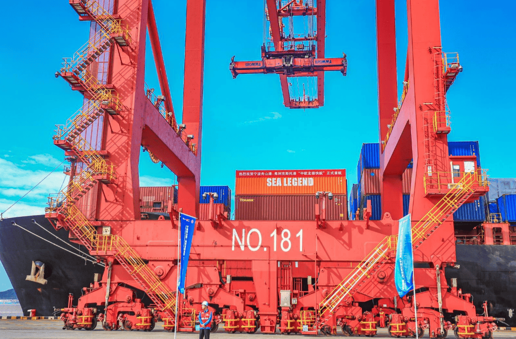 过了11天,波兰终于想明白了,松口重新开放边境,中欧班列将恢复运行