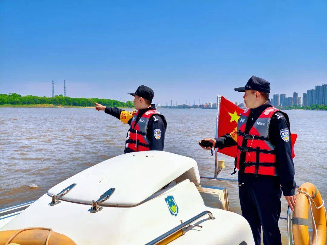 “双节”假期全省社会大局稳定 治安秩序良好