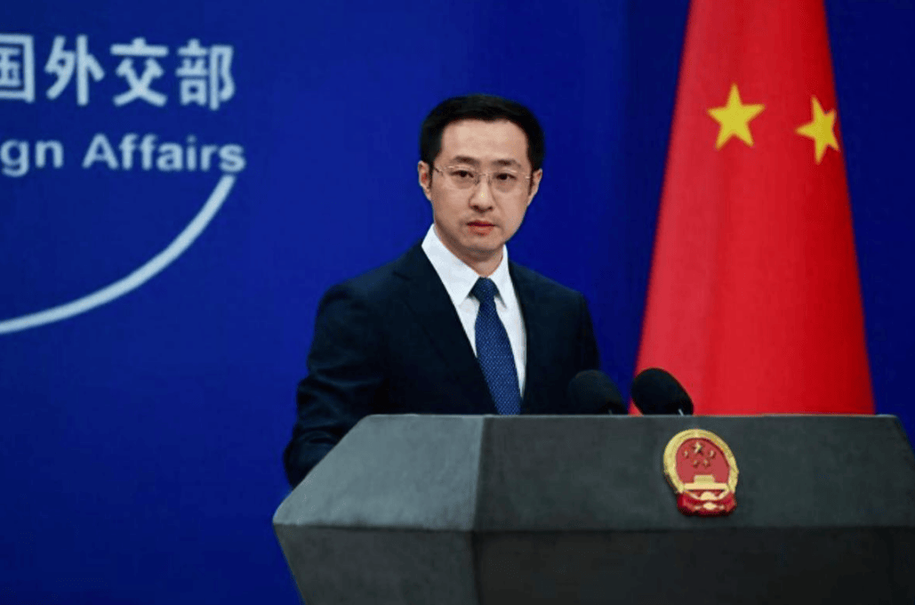 中国向全球郑重昭告，“对日反击”红线已划下，高市早苗敢越线必遭中方迎头痛击！