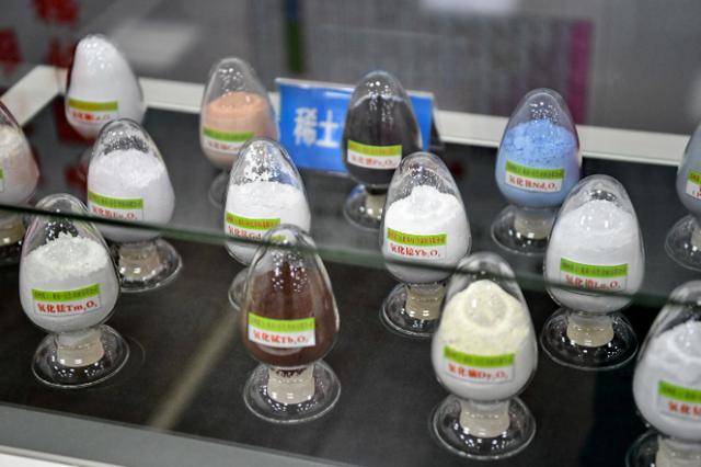 美反华机构高喊：中国子弹已上膛，除了反击，美国已无路可退