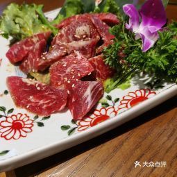 牛藏(牛藏牛尾打一生肖)